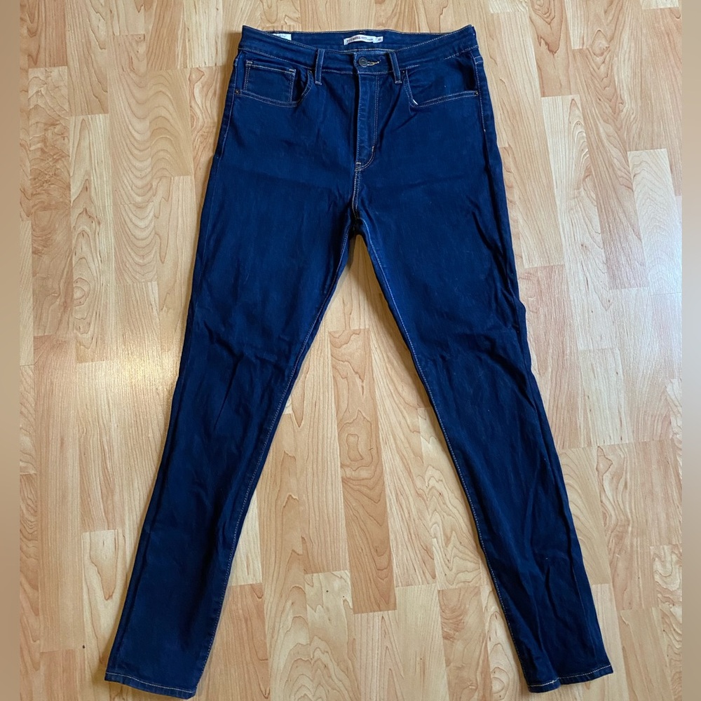 Levi's 721 High Rise Skinny size 30